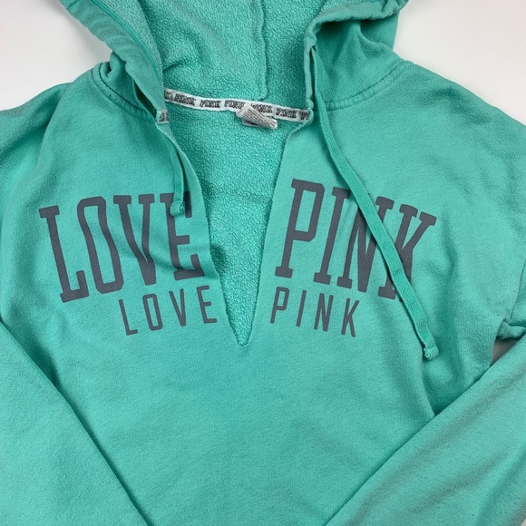 🎉SOLD🎉VS Pink Small Victoria’s Secret Hoodie - Picture 2 of 8